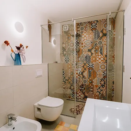 Jutro With Free Private Parking-garage